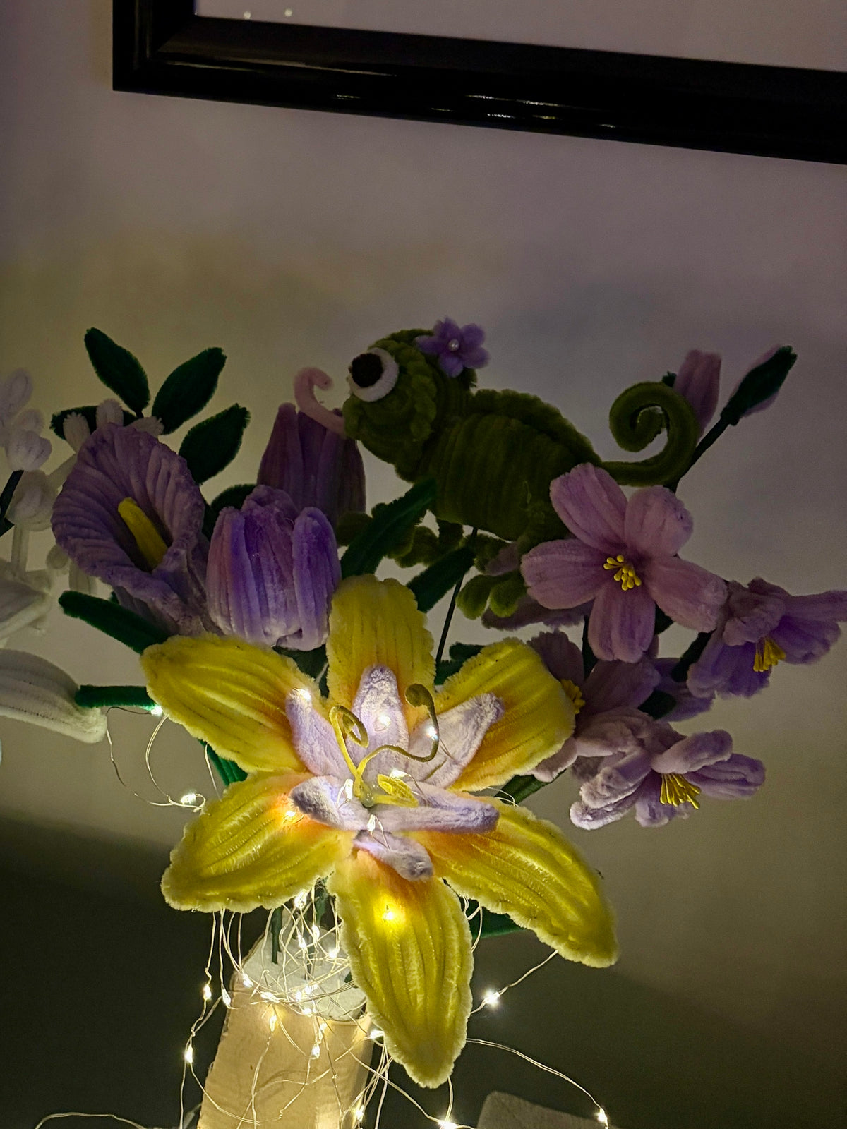 Tangled bouquet